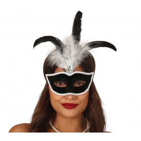 Maska karnawałowa czarna dekorowana białym piórem - 1