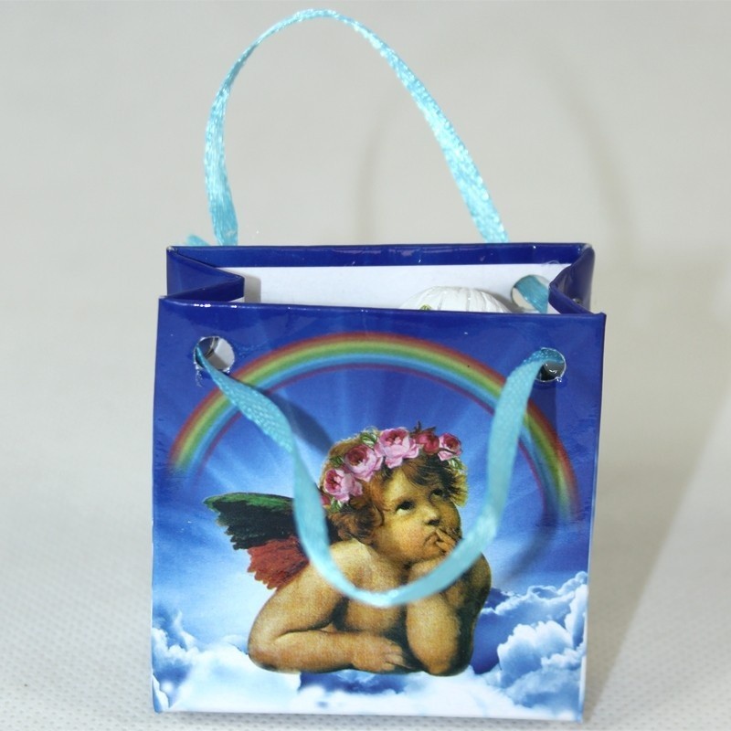 Anioł w torbie papierowej z wiankiem niebieskim - 2