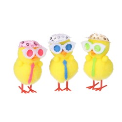 Kurczaki wielkanocne żółte w czapce i okularach - 3
