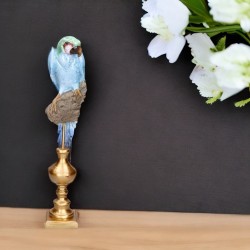 Posąg niebieskiej papugi na złotym podeście 45cm - 5