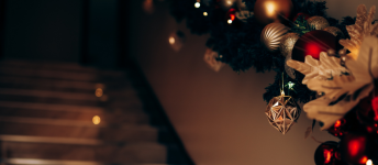 Jak udekorować schody na Boże Narodzenie?
